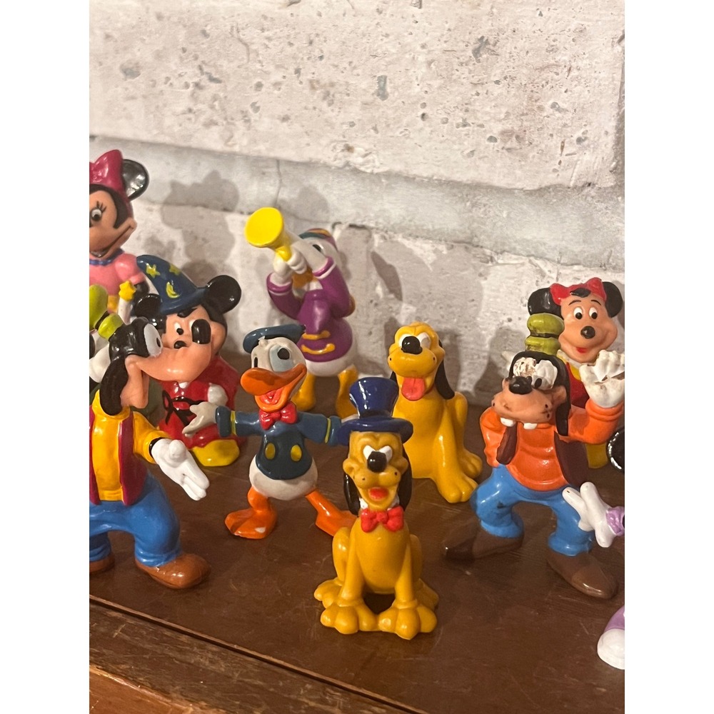 Huge‎ Lot of 27 Vintage Disney PVC Cake Toppers - Picture 6 of 9